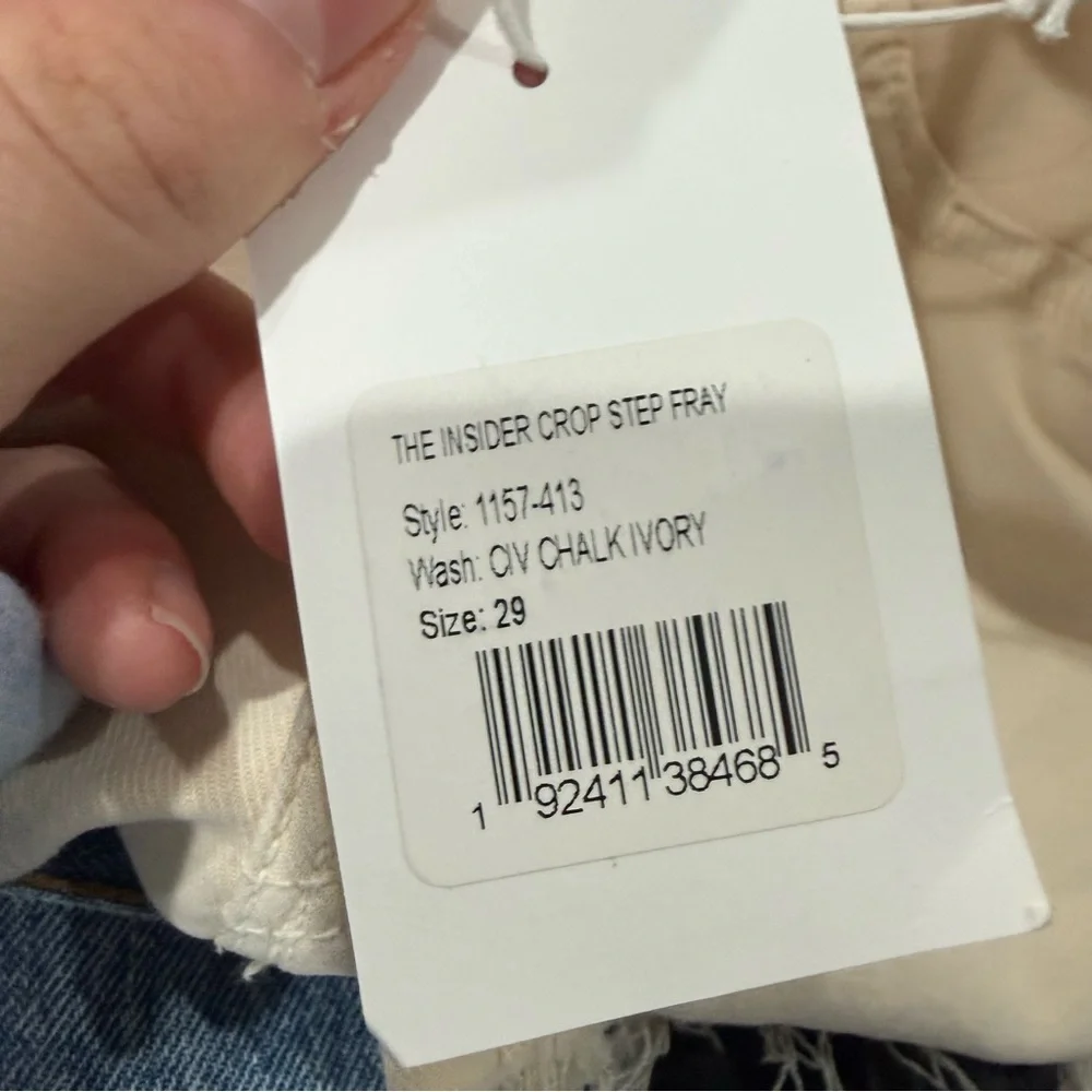 NWT Mother Jeans The Insider Crop Step Fray in Chalk Ivory - Picture 6 of 9